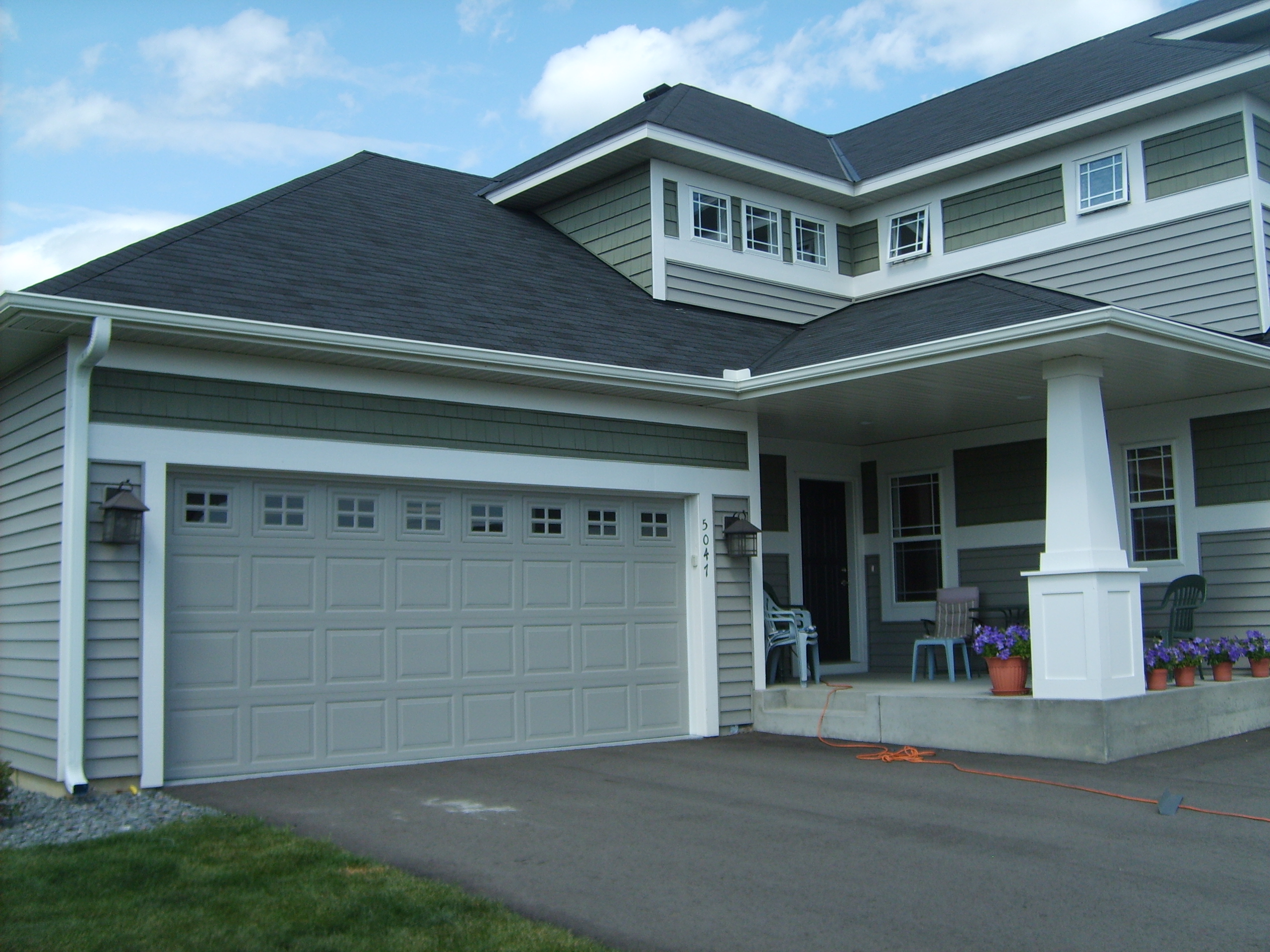 House With Clean Gutters